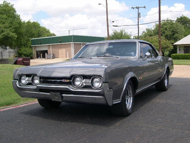 Oldsmobile 442